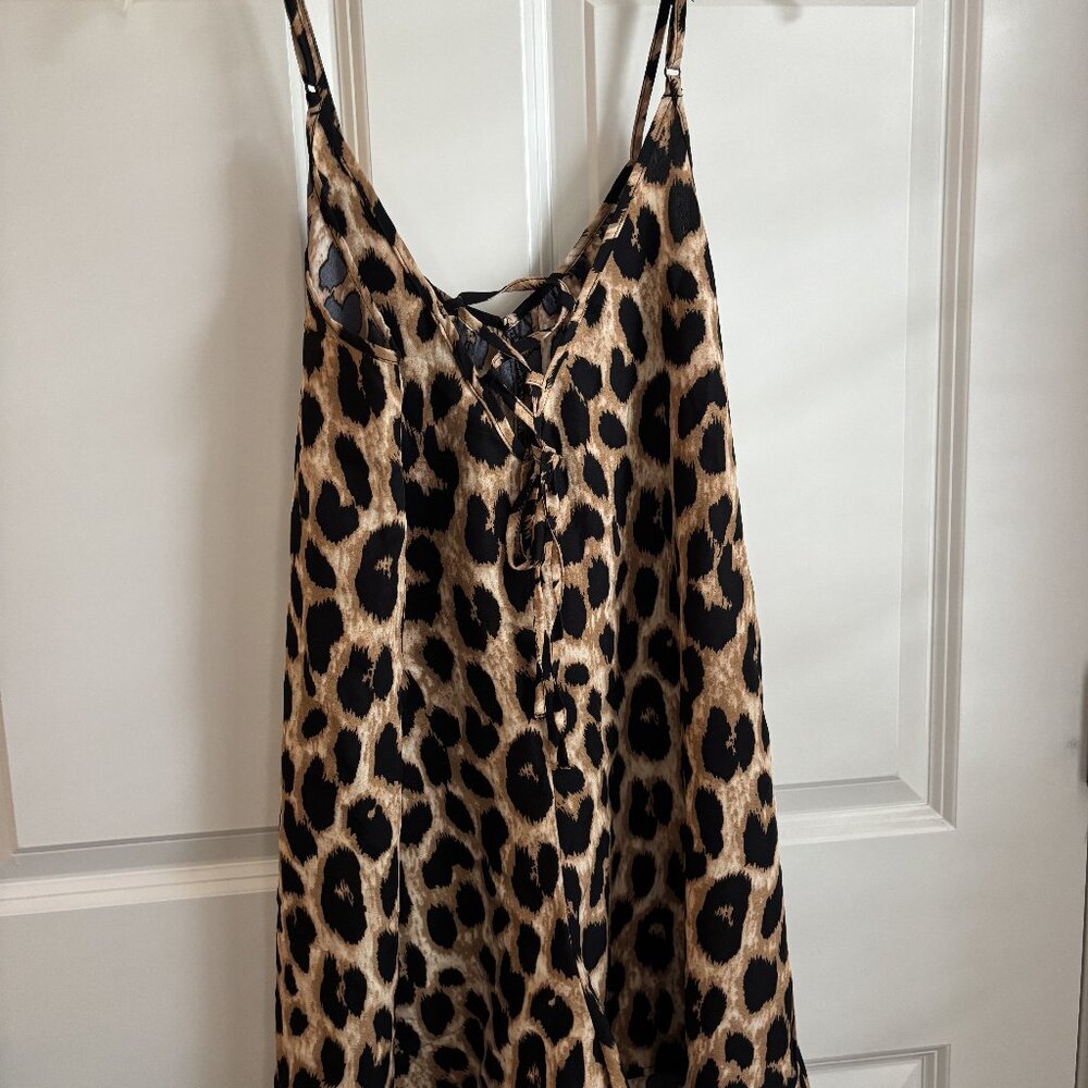 leopard print top